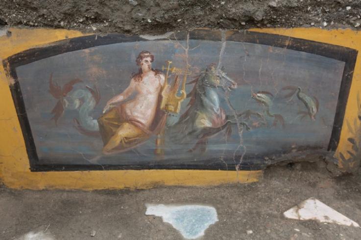 ARCHAEOLOGISTS AT POMPEII DISCOVER A FAST FOOD BUSINESS PRESERVED IN RUINS OF ANCIENT ROMAN CITY DESTROYED BY VOLCANO