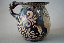 Ancient-apulian-mug