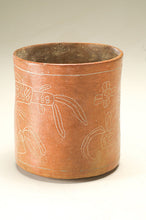 Ancient Mayan Decorated Vase - Vaso Precolombiano Maya