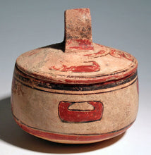 Maya lidded vessel from Northern Petén, Guatemala - Mesoameric Pre-columbian Art